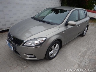 Kia Ceed 1.4 16V, ČR, KLIMA 2012