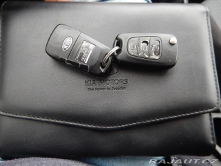 Kia Ceed 1.4 16V, ČR, KLIMA 2012