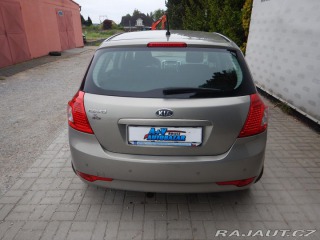 Kia Ceed 1.4 16V, ČR, KLIMA 2012