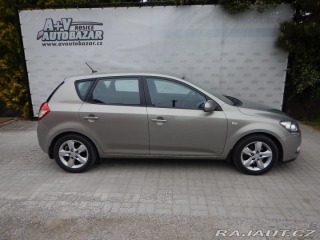 Kia Ceed 1.4 16V, ČR, KLIMA 2012