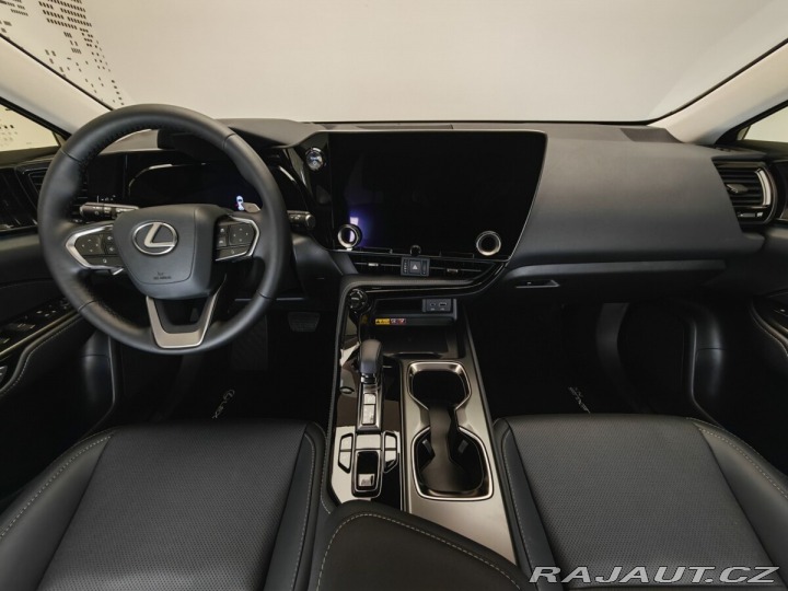 Lexus Ostatní modely NX 450h plus 450h+ Plug-in Hybrid EXEC 2024
