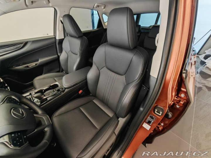 Lexus Ostatní modely NX 450h plus Executive Top 2024