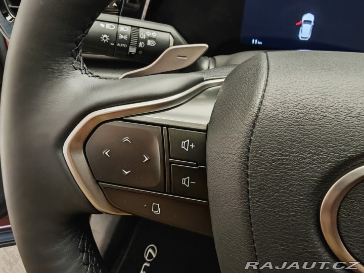 Lexus Ostatní modely NX 450h plus 450h+ Plug-in Hybrid EXEC 2024