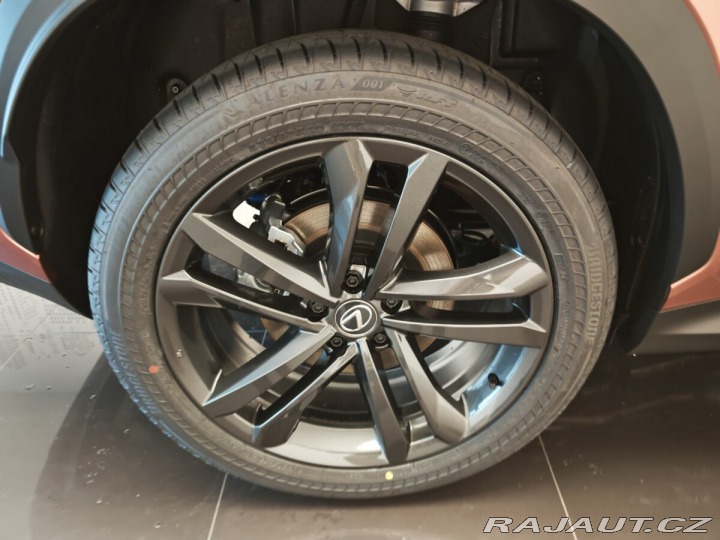 Lexus Ostatní modely NX 450h plus 450h+ Plug-in Hybrid EXEC 2024