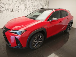 Lexus  UX 300h F-Sport Design