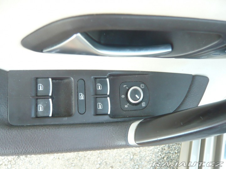 Volkswagen Passat CC 2.0 TDI DSG R-LINE 4x4 2015