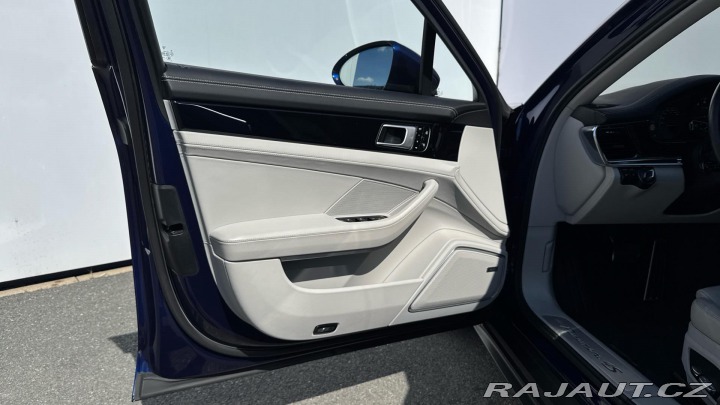 Porsche Panamera 4S Sport Turismo 2020