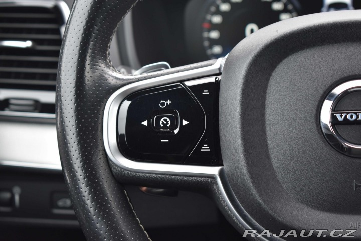 Volvo XC90 D5 R-DESIGN*AWD*7.MÍST*TA 2018