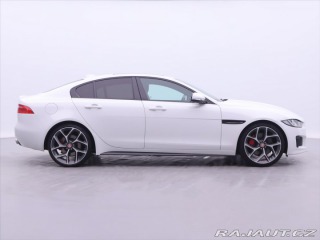 Jaguar XE 3,0 i 280kW LED. Panorama 2018