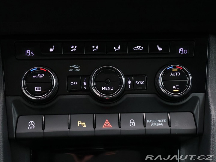 Škoda Karoq 1,0 TSI 81kW Style LED DP 2021