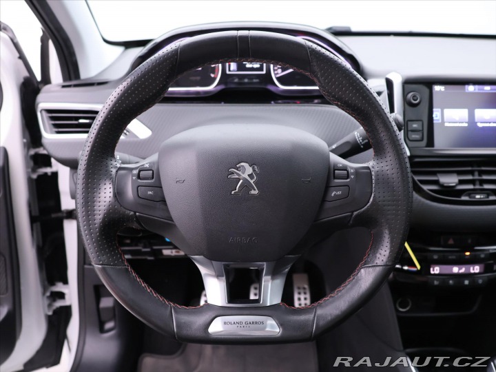 Peugeot 208 1,2 PT 81kW Roland Garros 2016
