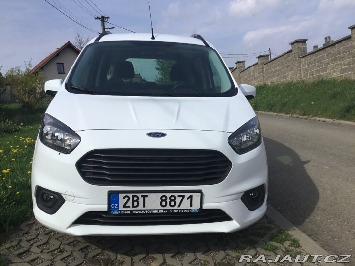 Ford Tourneo Courier 1,5 2022