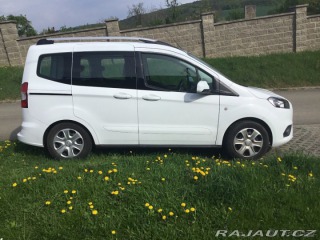 Ford Tourneo Courier 1,5 2022