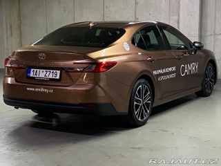 Toyota Camry 2.5 Hybrid Executive 2025