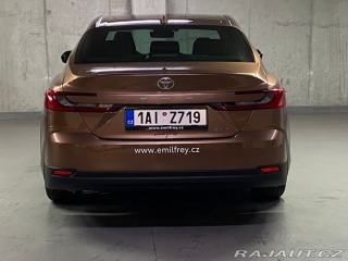 Toyota Camry 2.5 Hybrid Executive 2025