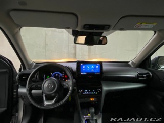 Toyota Yaris Cross COMFORT 1.5 Hybrid FWD 11 2025