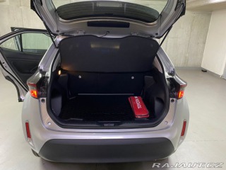 Toyota Yaris Cross COMFORT 1.5 Hybrid FWD 11 2025