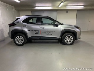 Toyota Yaris Cross COMFORT 1.5 Hybrid FWD 11 2025