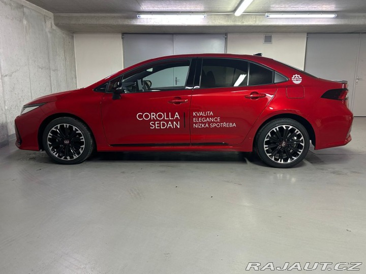 Toyota Corolla GR SPORT 1.8 Hybrid e-CV 2025