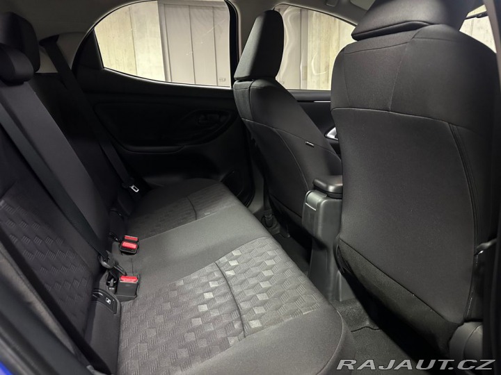 Toyota Yaris 1.5 Hybrid e-CVT Comfort 2025