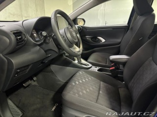 Toyota Yaris 1.5 Hybrid e-CVT Comfort 2025