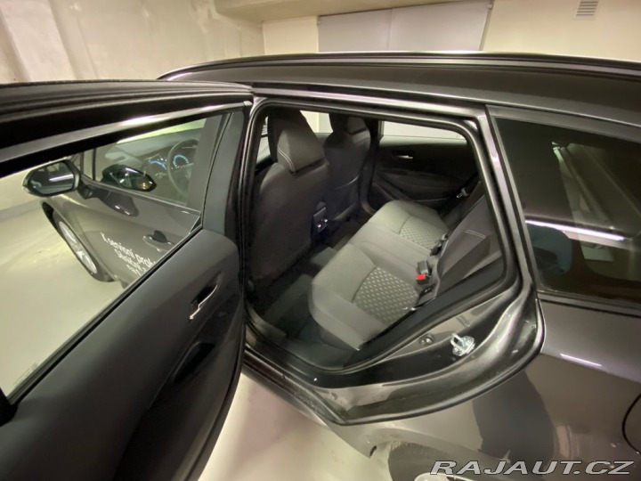 Toyota Corolla Comfort Tech 1.8 Hybrid e 2025