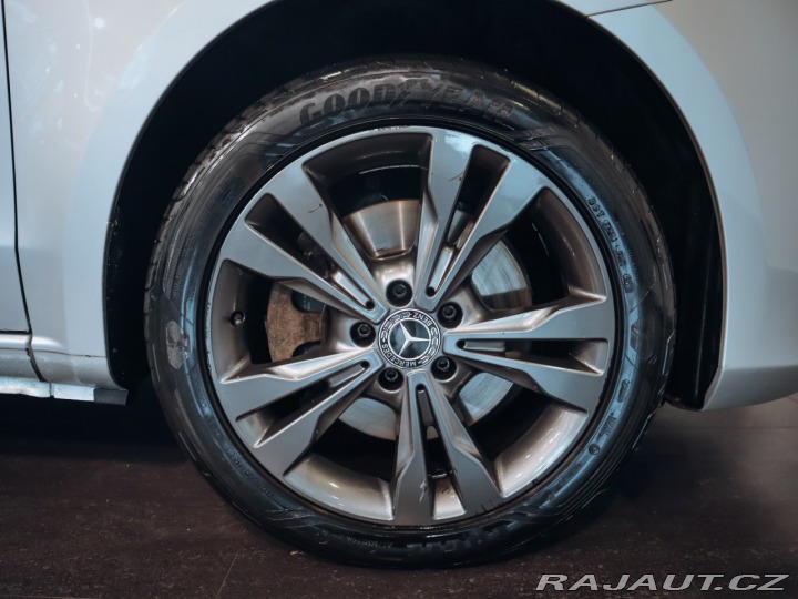Mercedes-Benz Vito 119CDI, Extra Long 2018