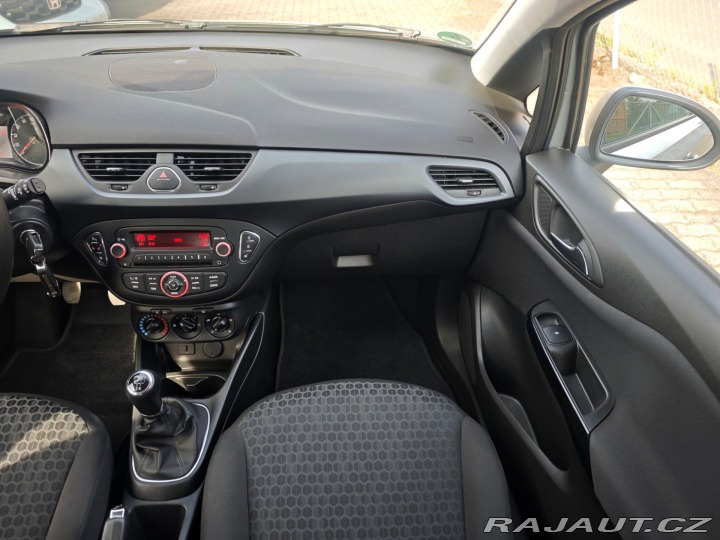 Opel Corsa 1.2 16V Výhřev volantu 47 2018