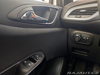 Opel Corsa 1.2 16V Výhřev volantu 47 2018