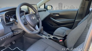 Toyota Corolla Sedan 1,8 Hybrid e-CVT Co 2024