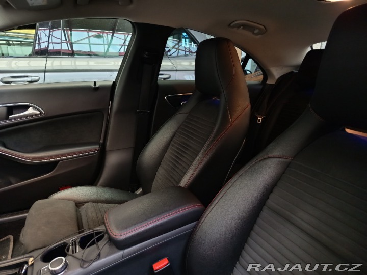 Mercedes-Benz CLA 220CDI 4Matic SPORT ČR 2019