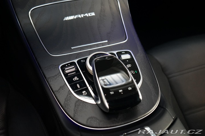 Mercedes-Benz E 63 AMG 4M+ Masáž AMG-Driv 2020