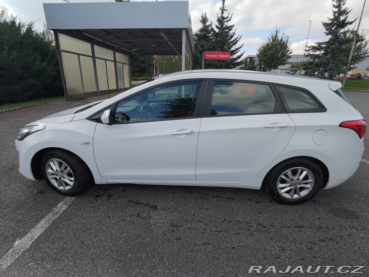 Hyundai i30 2016
