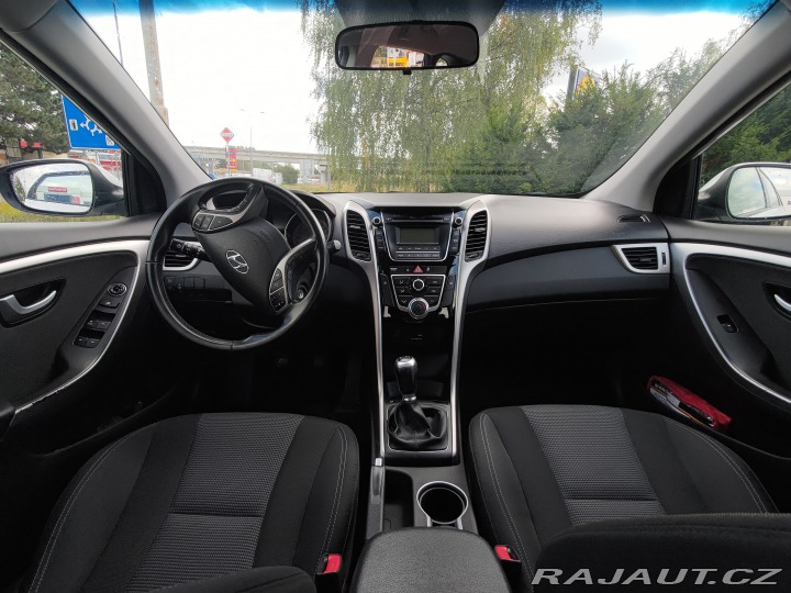 Hyundai i30 2016
