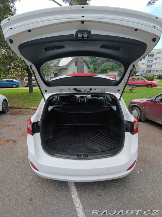 Hyundai i30 2016