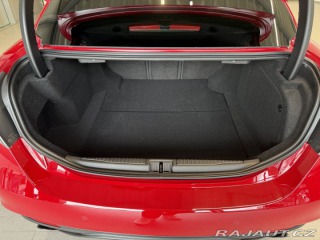 Alfa Romeo Giulia 2.0 Turbo 280k AT8 AWD  I 2025