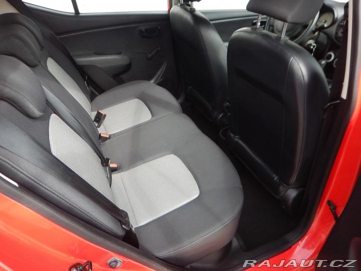 Hyundai i10 1.1i 2010