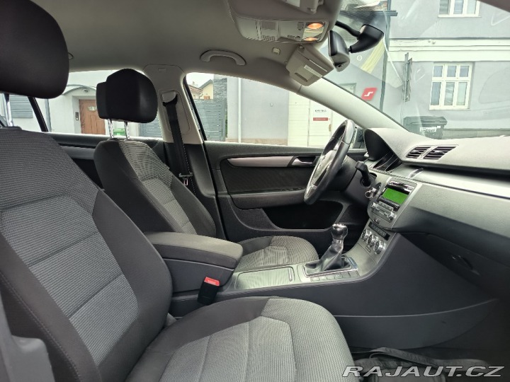 Volkswagen Passat 2,0TDI Comfortline 103KW 2012