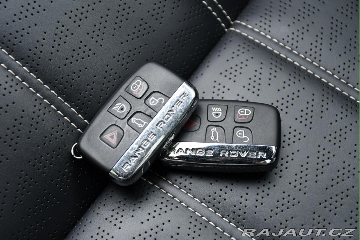 Land Rover Range Rover Velar D300HSE TAŽNÉ VZDUCH PANO 2020