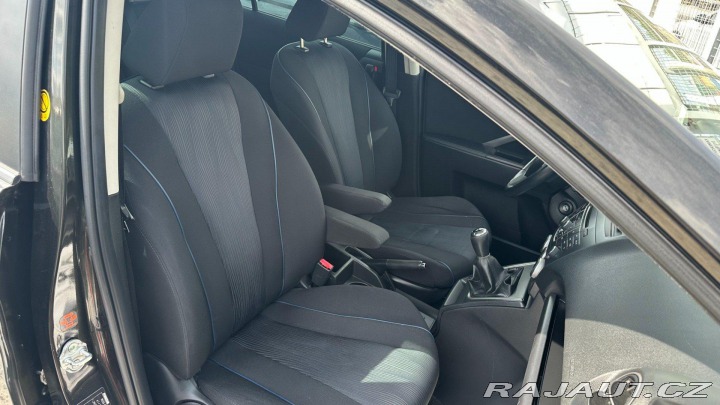 Mazda 5 1.8i 85kW REZERVOVANO 2012