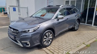 Subaru Outback 2,5 CVT TOURING -Harman K