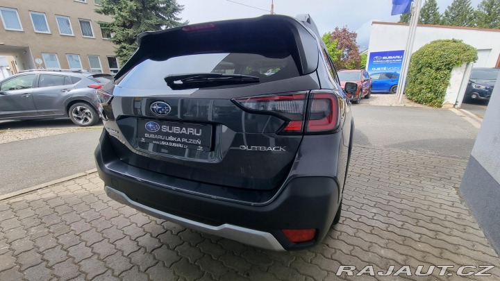 Subaru Outback 2,5 CVT TOURING -Harman K 2025