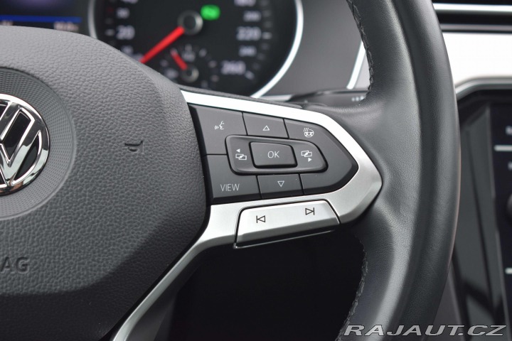Volkswagen Passat 1.5 TSI ELEGANCE*DSG*TAŽN 2020