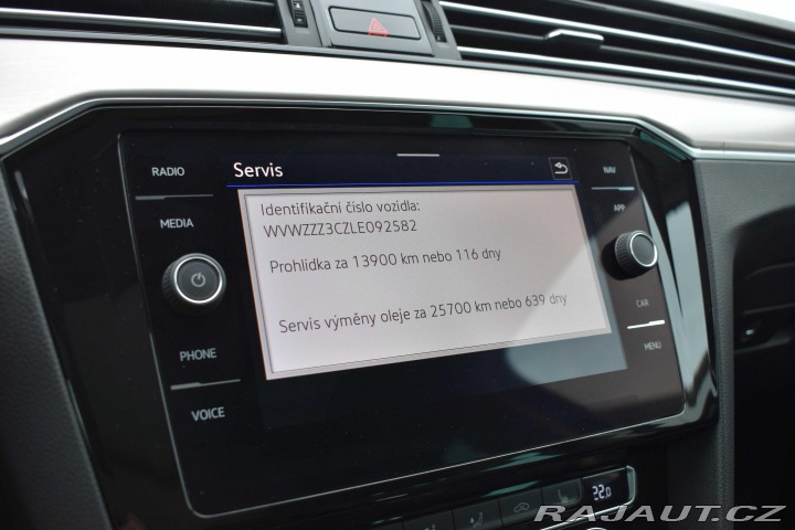 Volkswagen Passat 1.5 TSI ELEGANCE*DSG*TAŽN 2020