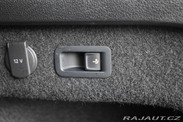 Volkswagen Passat 1.5 TSI ELEGANCE*DSG*TAŽN 2020
