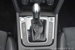 Volkswagen Passat 1.5 TSI ELEGANCE*DSG*TAŽN 2020