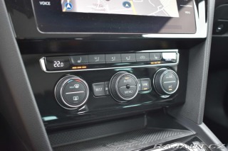 Volkswagen Passat 1.5 TSI ELEGANCE*DSG*TAŽN 2020