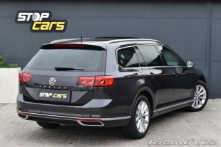 Volkswagen Passat 1.5 TSI ELEGANCE*DSG*TAŽN 2020