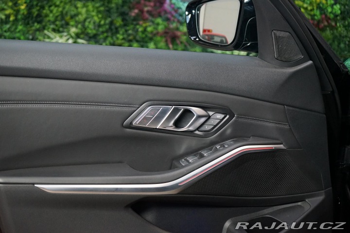 BMW M3 xDrive Carbon Záruka Lase 2022