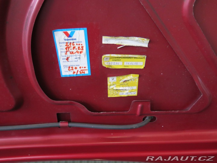 Renault Clio 1.2TCe, klima, el.okn+zrc 2010